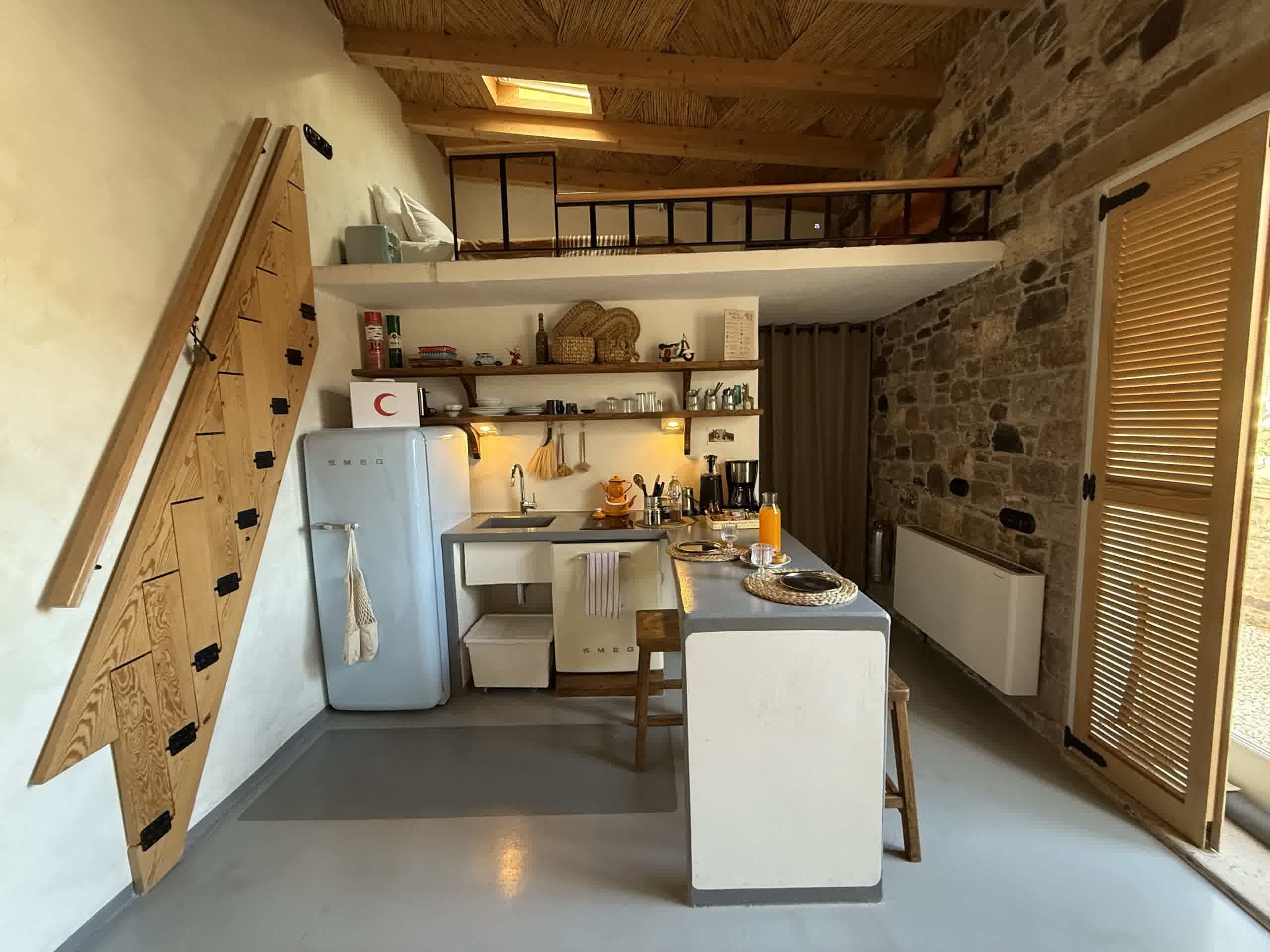 Spitaki Kitchen View